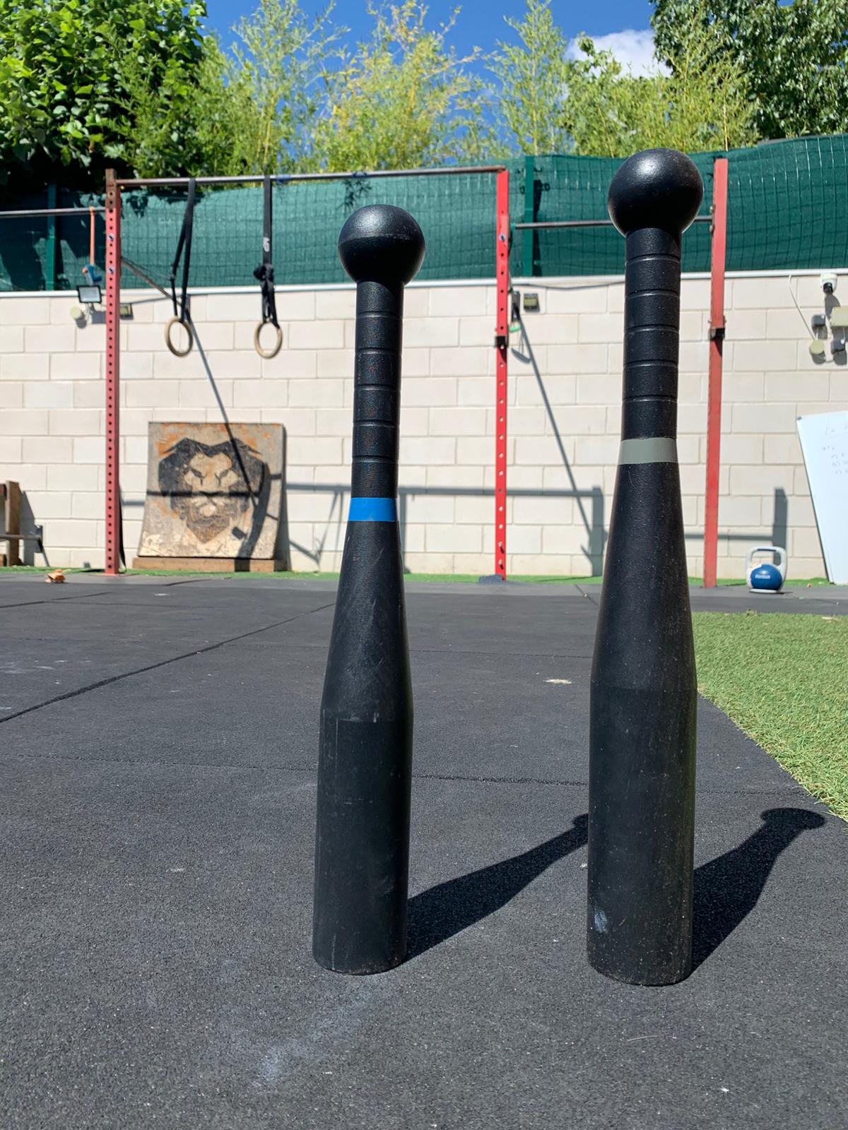 Steel clubs